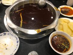 -冯记香辣兔火锅(茶店子总店)