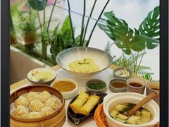 -馋三尺蟹粉小笼(人民广场店)