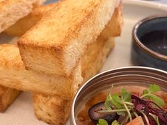 -普朗姆生蚝牛排馆 The Plump Oyster(成都摩方购物中心店)