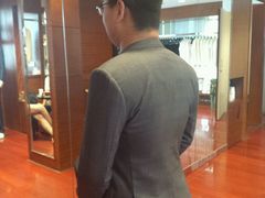 -宇翔服饰(双井桥东首城国际店)