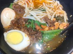 -桂在香知桂林米粉(红博中央公园店)