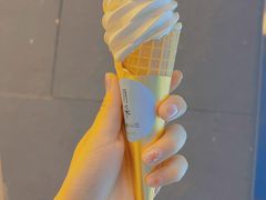 -chi K11艺术空间展览厅