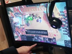 -网鱼电竞·棋牌(五一广场店)
