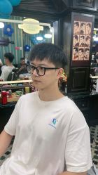-海文先生国潮烫染男士理发馆
