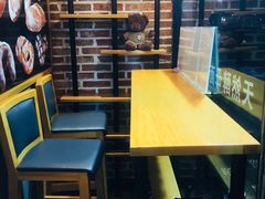 -焙丽拾光(麦凯乐直营店)