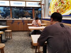 -粉小主·贵州酸汤牛肉粉(南京仙林金鹰店)