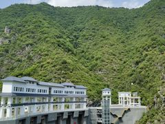 -汉中石门栈道风景区