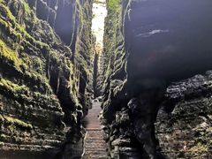 -梭布垭石林景区