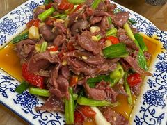 -记忆湘菜馆(芙蓉镇店)