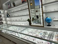 -精视达眼镜•专业儿童配镜中心(学府大道店)