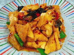 -天天向上素食餐厅(五台山店)
