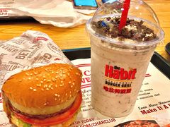 -The Habit Burger Grill 哈比特汉堡(爱琴海店)