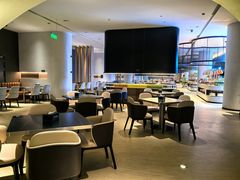 -涨巢·潮玩水疗局