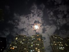 -星巴克(杭州湖滨银泰E区店)
