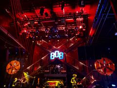 -808 LiveHouse