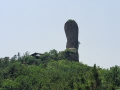 -磬锤峰森林公园