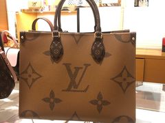 -LV路易威登(德基广场店)