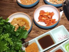 -明洞阿姨·韩式酱蟹烤肉·创意料理(三元桥店)