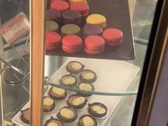 -宝利来国际大酒店-凤凰阁旋转餐厅