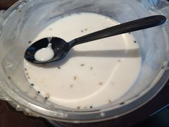 -白翔甜食店