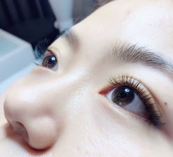 -BELLAREAL新美社