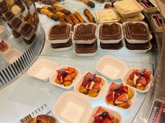 -HOT CRUSH趁热集合·现烤面包(环球港店)