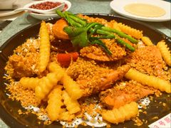 避风塘炒石岩蟹-79号渔船海鲜饭店(岗厦店)