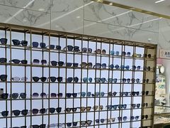 -世纪大明眼镜·林德伯格·蔡司官方授权店(武昌旗舰店)