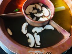 -滇釜火锅·能喝汤的火锅(车公庄店)