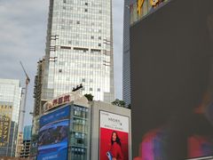 -观音桥步行街