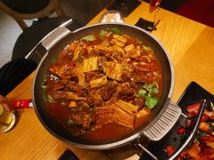 -隔壁老王·家常云南菜(花巷店)