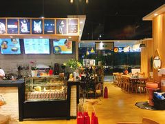 -藏猫猫咖啡主题馆(中央大道店)