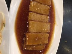 -河畔春天时尚餐厅