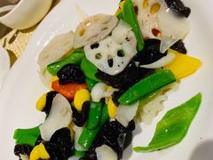 -巴扎美食·新疆菜·西域歌舞表演餐厅(新疆大厦店)