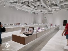 -JINS(上海环球金融中心店)