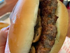 蘑菇牛肉汉堡-FATBURGER 特富客汉堡(外交公寓店)