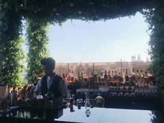 景观位-顶层酒吧ROOF(上海艾迪逊酒店)