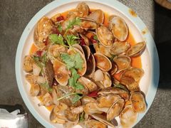 -鸿宇海鲜烧烤(红海新区店)