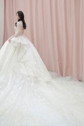 -LOVE SHINE婚纱·红鼎庄龙凤褂·妈妈装定制