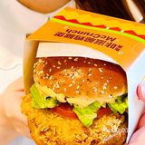 麦当劳🍔新品麦麦咔滋脆鸡腿堡也太脆了吧～