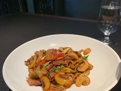 口蘑酱爆镇安腊肉-晓长安·新陕菜(曲江店)