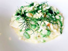 帝王蟹蟹肉烩饭配甜豆和莳萝-Jean Georges