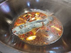 -哈尔滨烧烤·山河村铁锅炖(交大店)