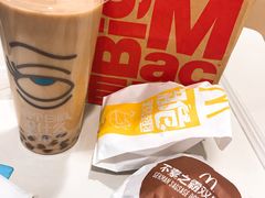 -麦当劳(轻轨曹杨路店)