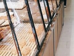 面包甜点陈列柜-味多美蛋糕(耿庄店)