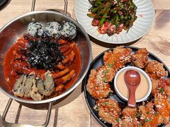-INSA Korean Bistro饮鲨韩食酒馆