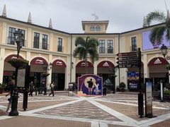 -佛罗伦萨小镇广佛名品奥特莱斯(疏港路店)