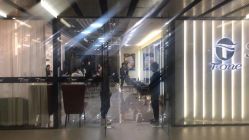 -AYO SALON