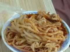 -牡丹广场薛栓子擀面皮大王