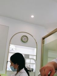 -苗医生0感科技祛痘